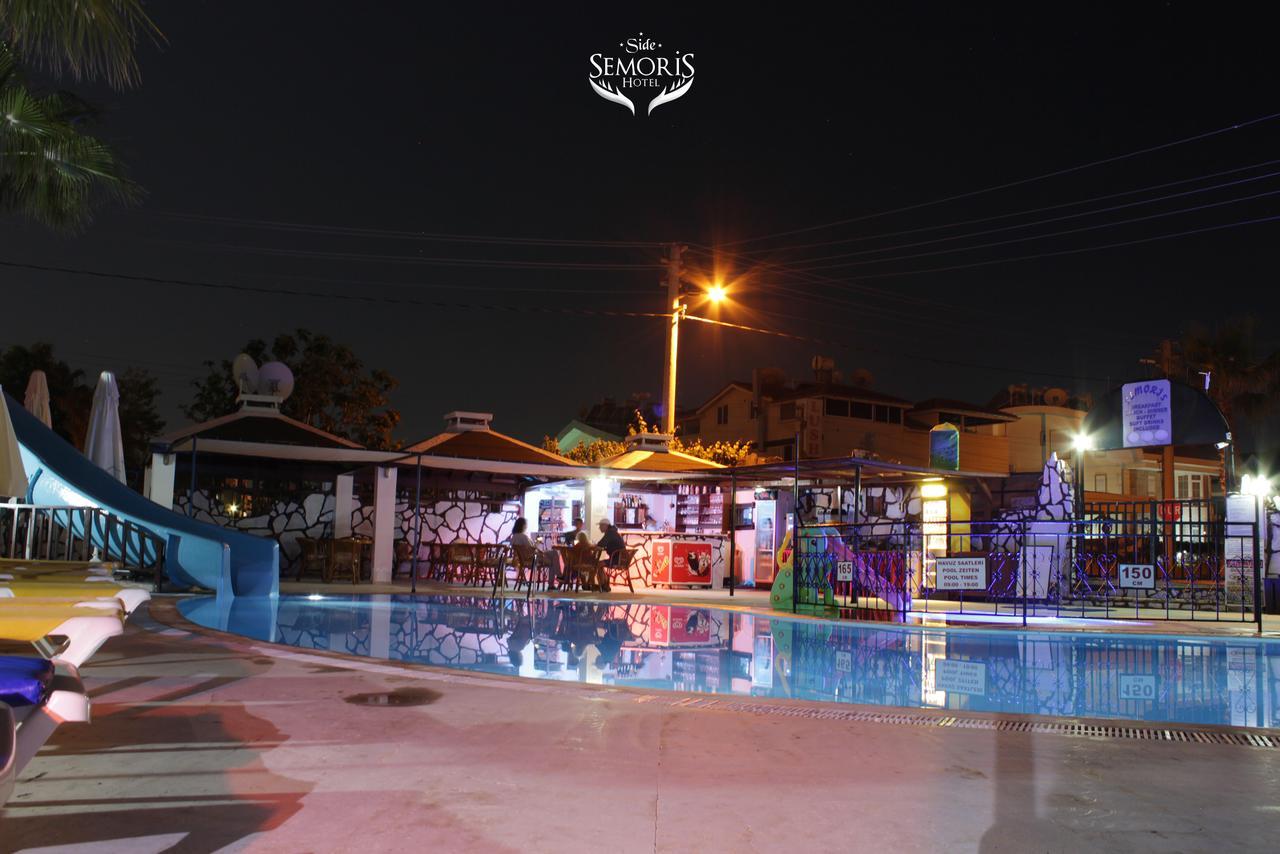 Semoris Hotel Side Exterior photo